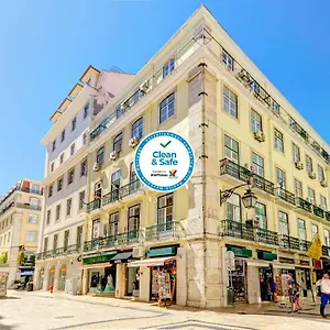Lx Rossio ** ליסבון